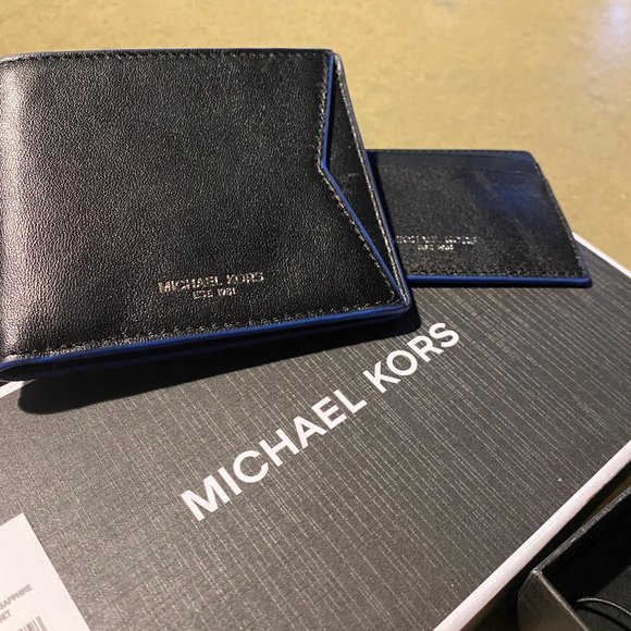 BRAND NEW: Michael Kors leather wallet/card holder set - Picture 7 of 11